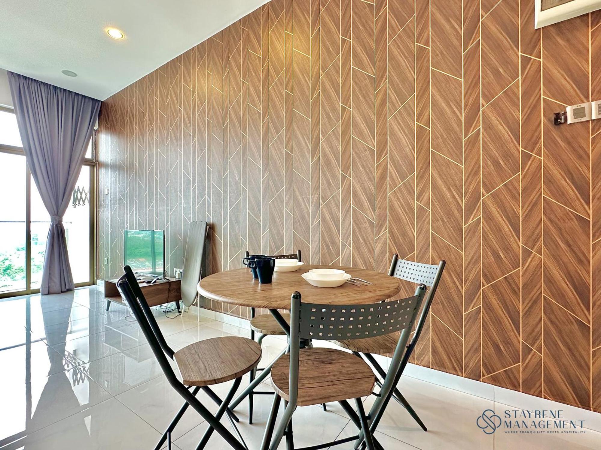 Palazio Mount Austin By Stayrene Pangsapuri *